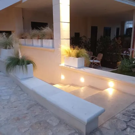 Vigne Vecchie Bed & Breakfast